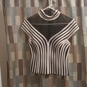 NWT JS COLLECTIONS black/white striped meshed blouse w 22" zipper . Size 6